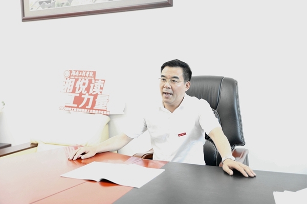 1602552978476022651.jpg 阅读2.jpg