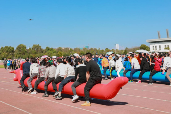 潇湘巾帼显风采 beat365平台官方网站举办妇女节系列庆祝活动